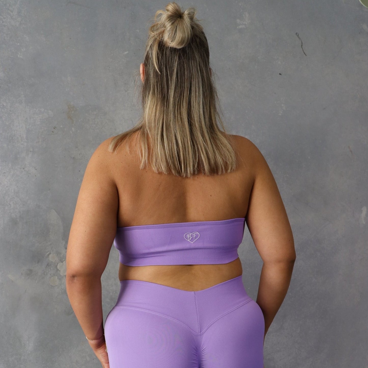 Lilac Halter Crop