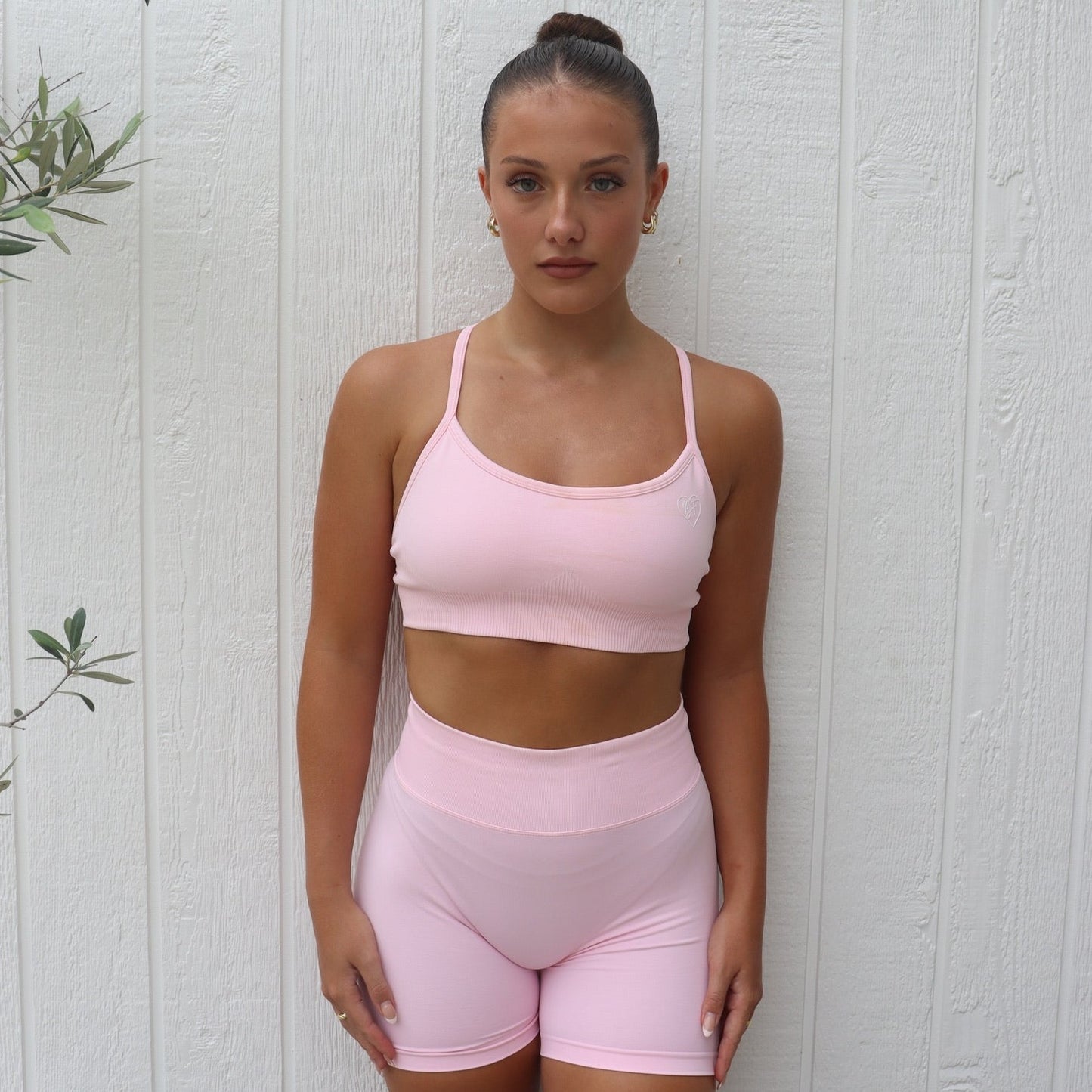 Lychee Seamless Crop