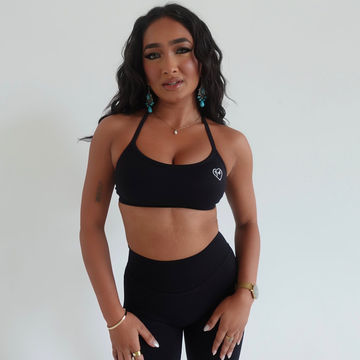 Black Lucy Crop