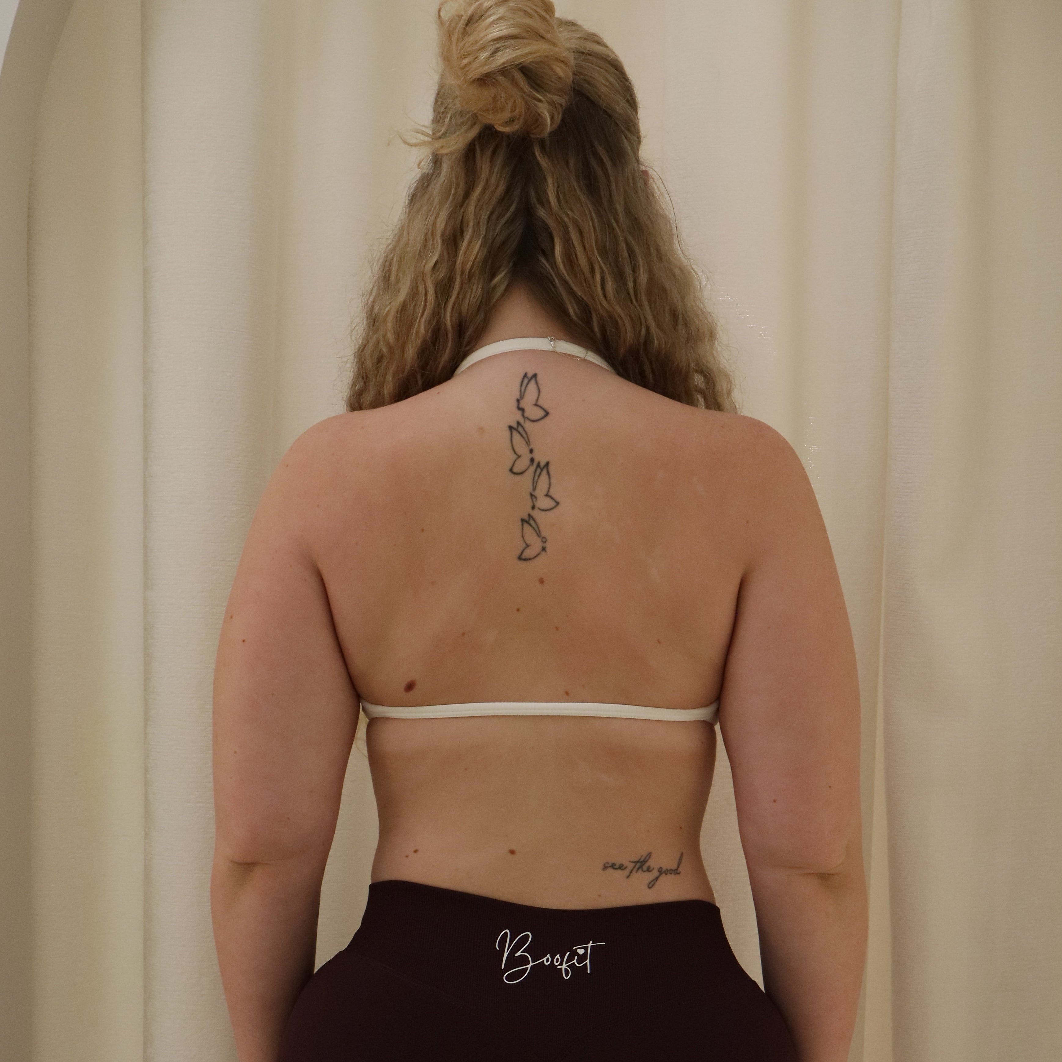 Snow Contour Mini Halter