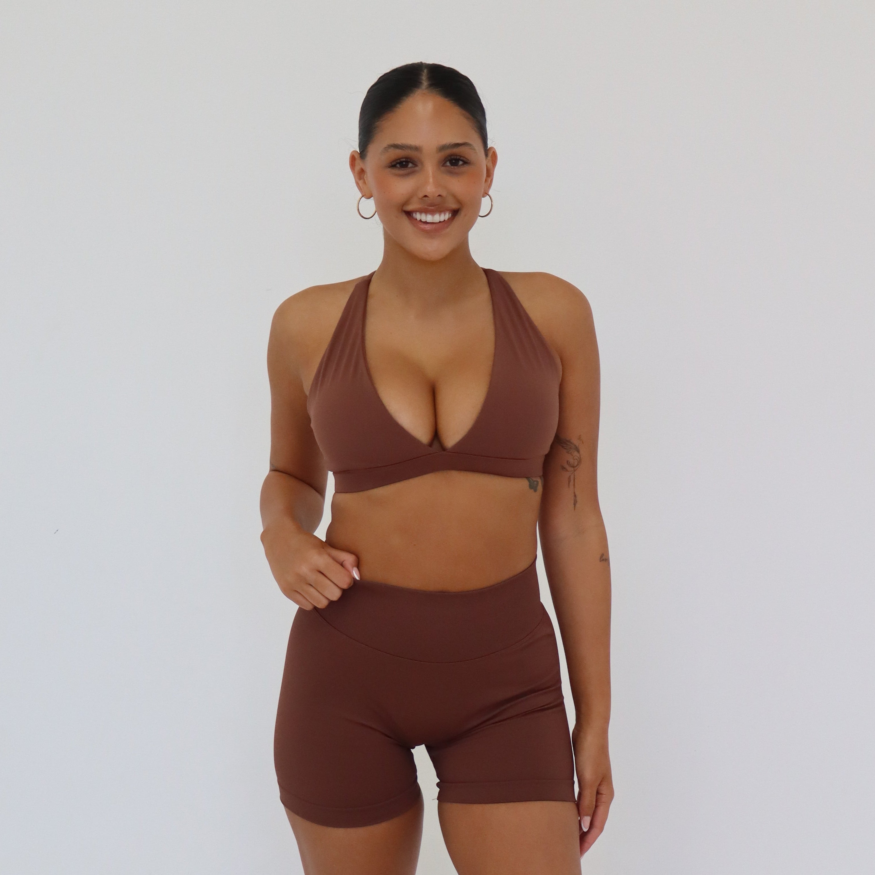 Form Crop - Chocolate