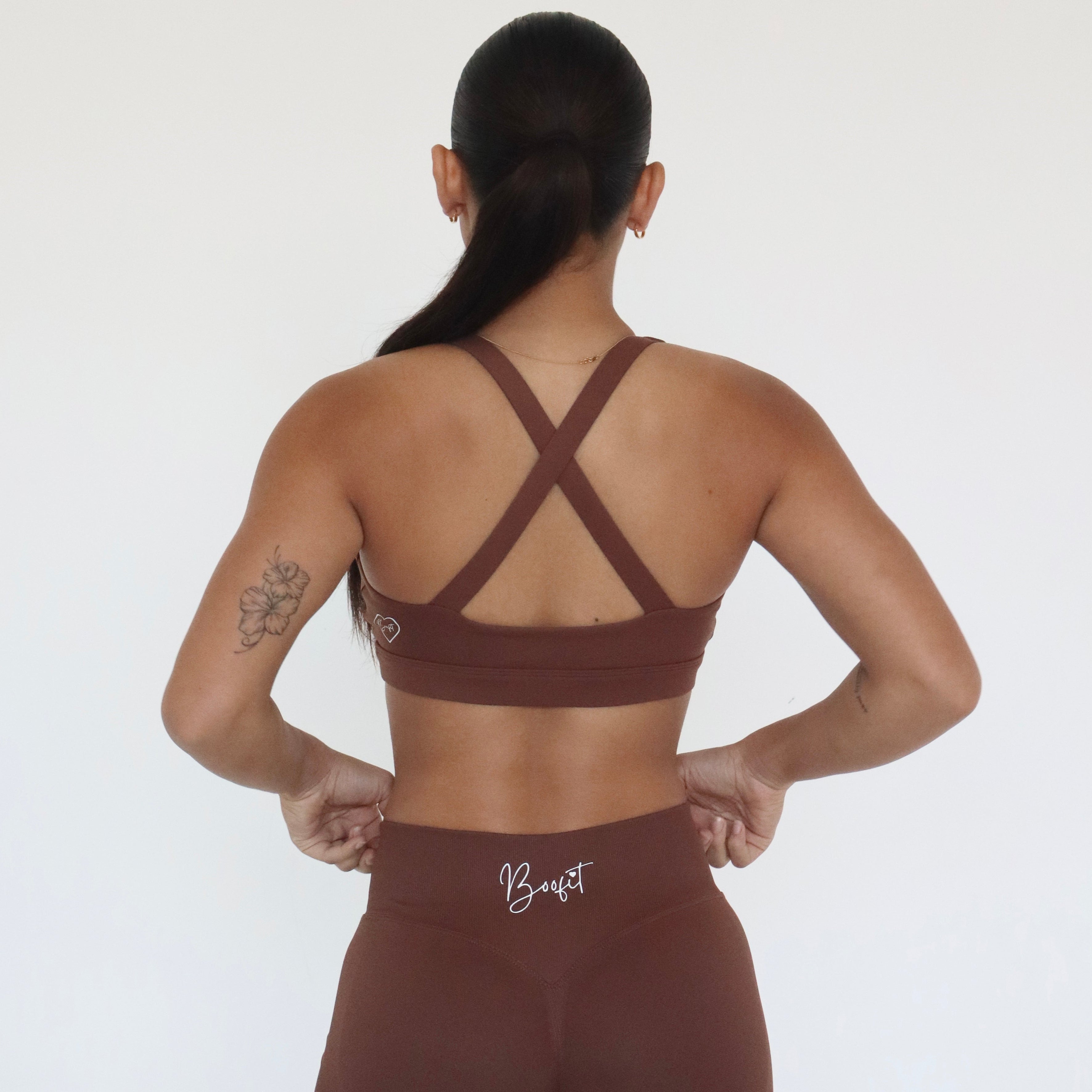 Form Crop - Chocolate